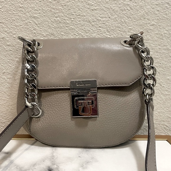 Michael Kors Bags Michael Kors Cecelia Md Saddle Bag Pebble Leather